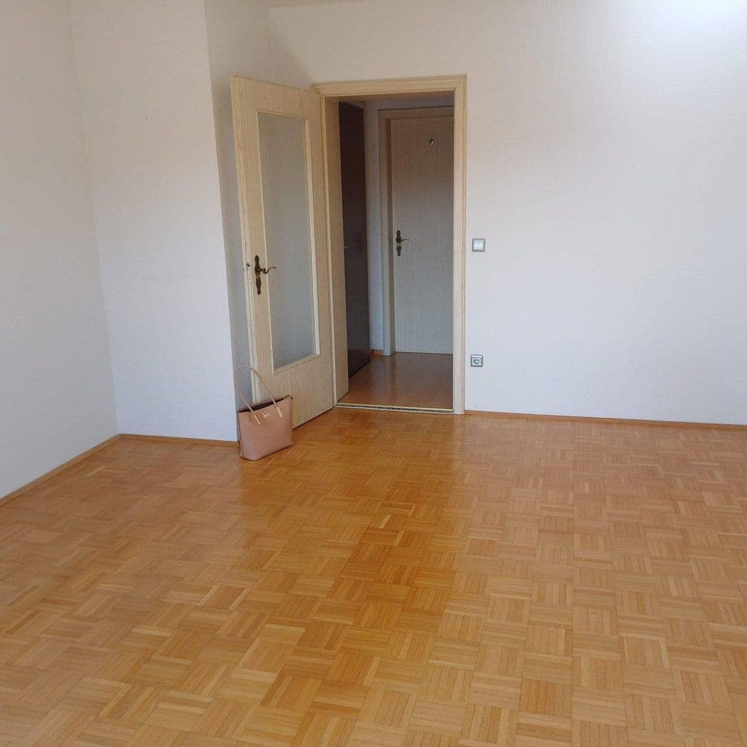 Pronájem bytu 3+1 68 m², Weiden, Bavorsko Pronájem bytu 3+1 68 m², Weiden, Bavorsko