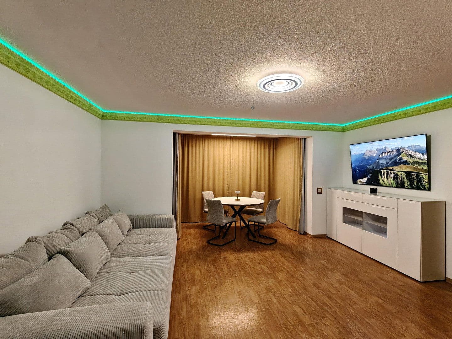 Prodej bytu 2+1 55 m², Neuburg an der Donau, Bavorsko Prodej bytu 2+1 55 m², Neuburg an der Donau, Bavorsko