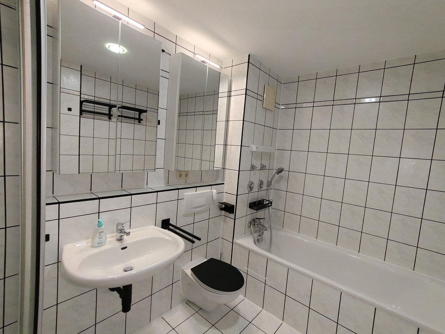 Prodej bytu 2+1 55 m², Neuburg an der Donau, Bavorsko Prodej bytu 2+1 55 m², Neuburg an der Donau, Bavorsko