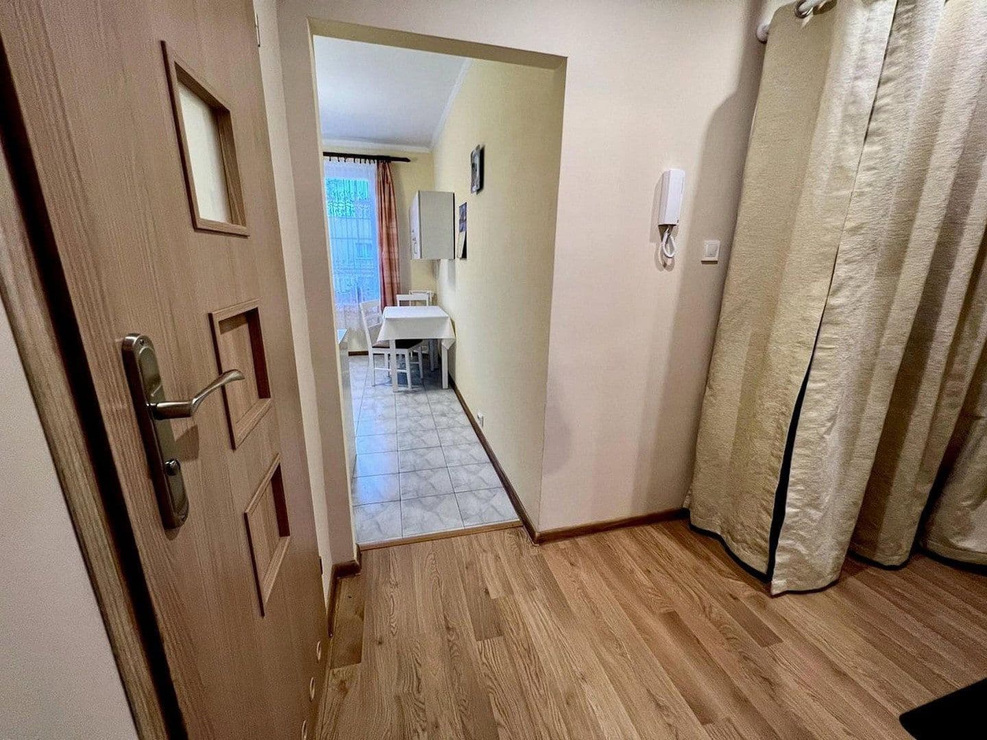 Pronájem bytu 1+1 42 m², Hamburg, Hamburg Pronájem bytu 1+1 42 m², Hamburg, Hamburg