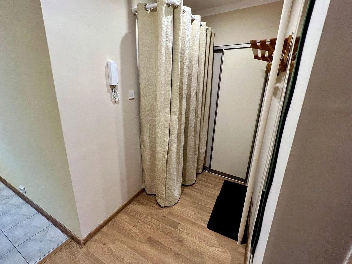 Pronájem bytu 1+1 42 m², Hamburg, Hamburg Pronájem bytu 1+1 42 m², Hamburg, Hamburg
