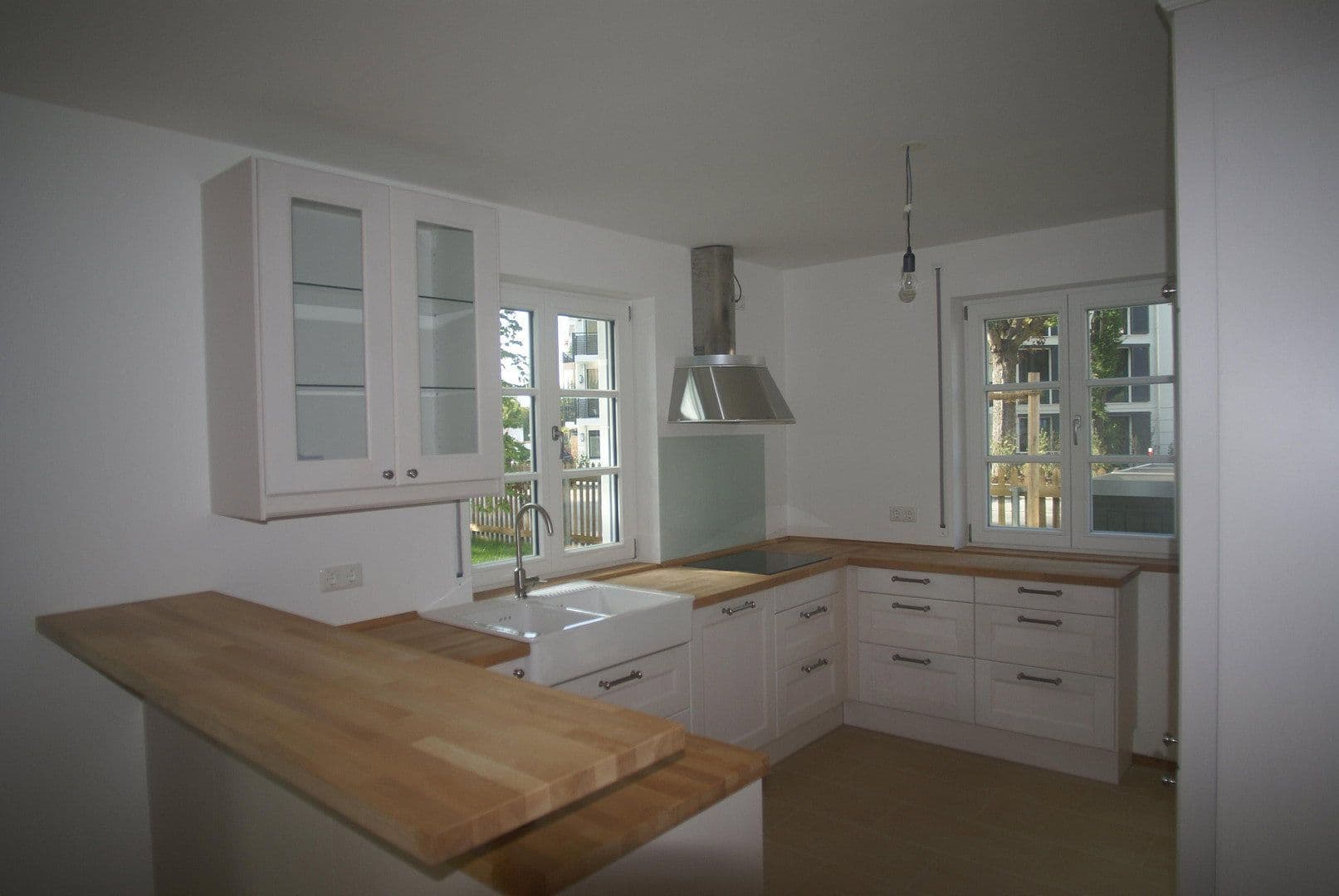 Prodej domu 175 m², pozemek 385 m², Planegg, Bavorsko Prodej domu 175 m², pozemek 385 m², Planegg, Bavorsko