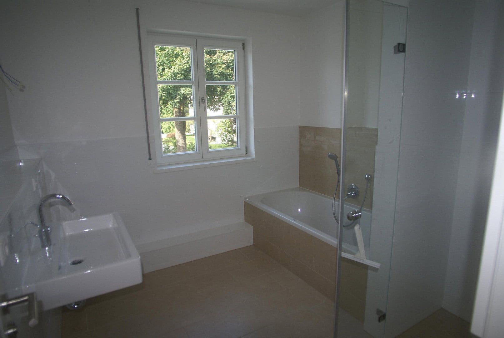 Prodej domu 175 m², pozemek 385 m², Planegg, Bavorsko Prodej domu 175 m², pozemek 385 m², Planegg, Bavorsko