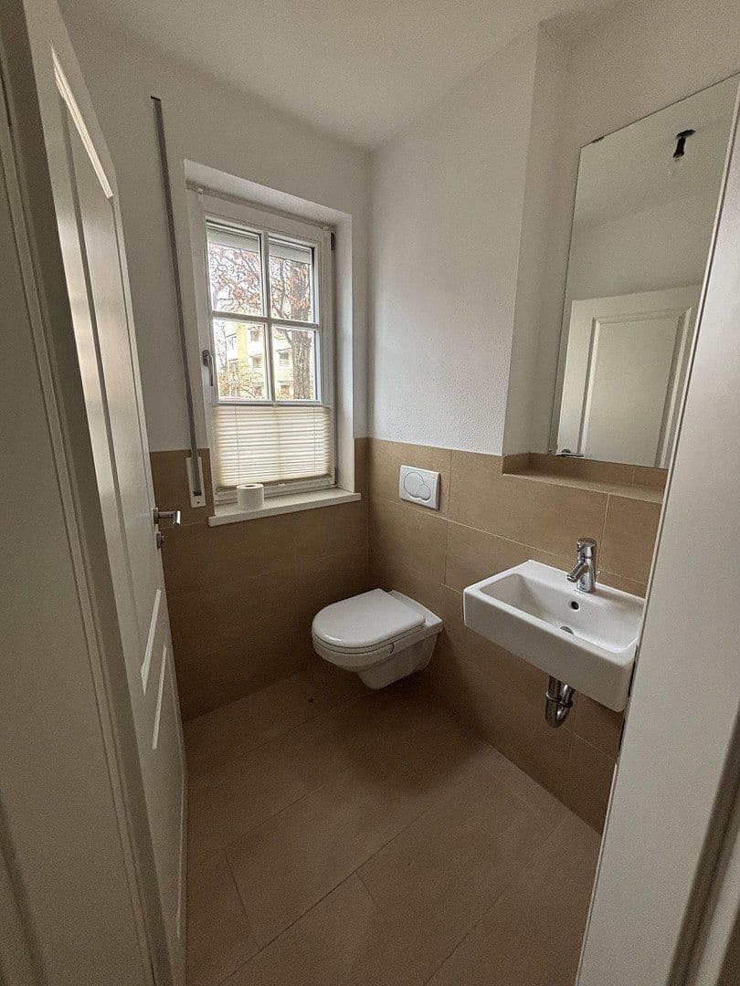 Prodej domu 175 m², pozemek 385 m², Planegg, Bavorsko Prodej domu 175 m², pozemek 385 m², Planegg, Bavorsko