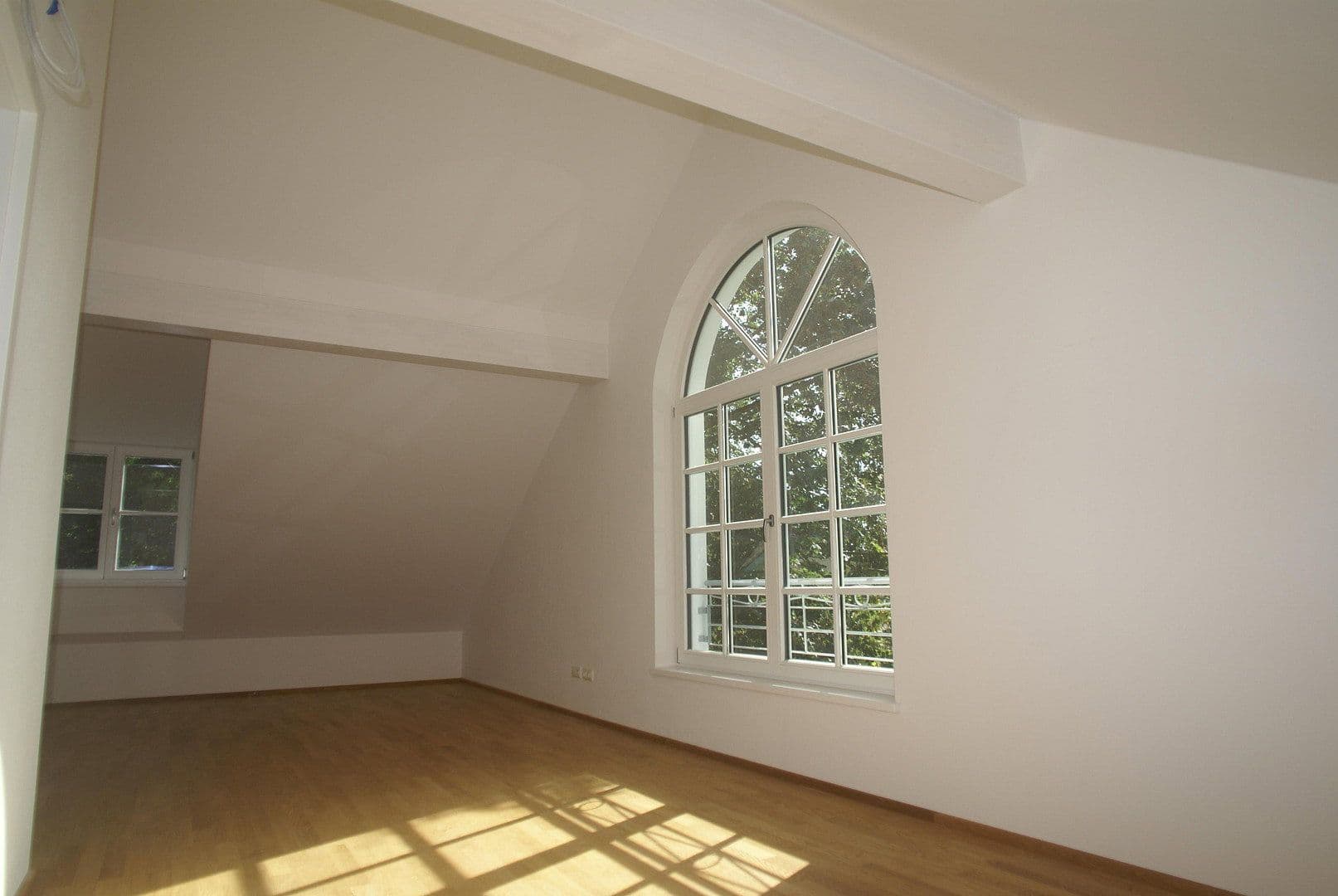 Prodej domu 175 m², pozemek 385 m², Planegg, Bavorsko Prodej domu 175 m², pozemek 385 m², Planegg, Bavorsko