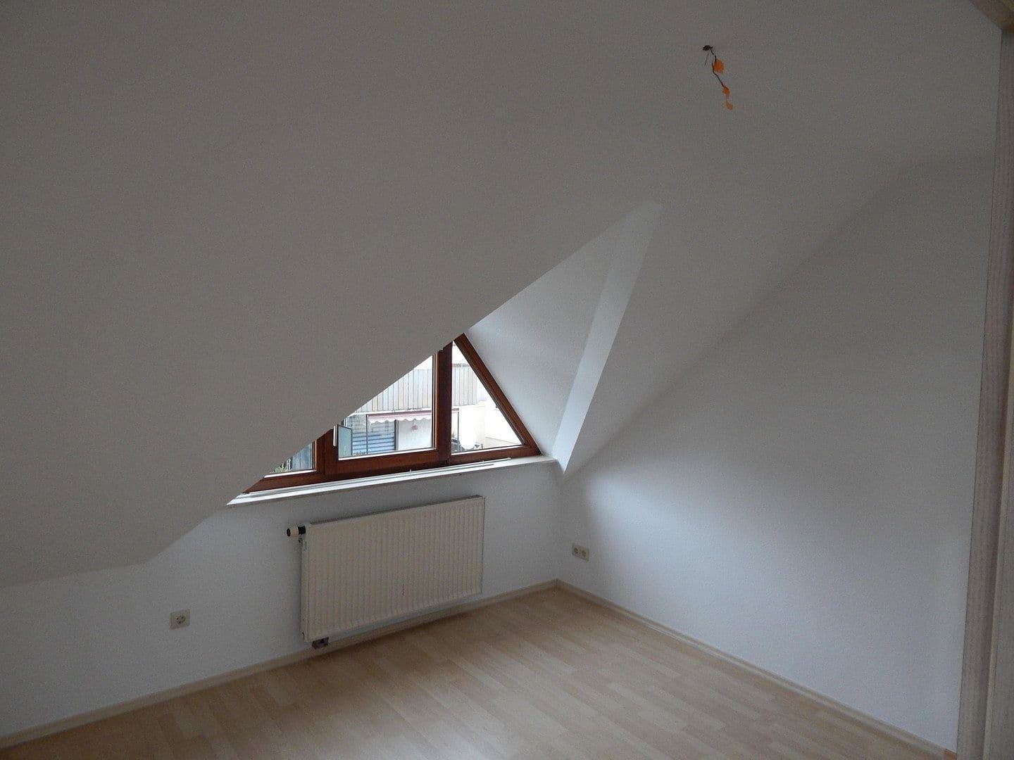 Pronájem bytu 3+1 56 m², Filderstadt, Bádensko-Württembersko Pronájem bytu 3+1 56 m², Filderstadt, Bádensko-Württembersko