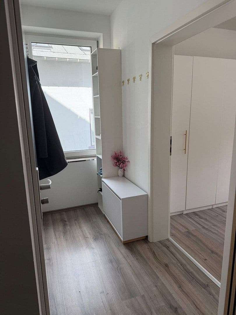Pronájem bytu 3+1 98 m², Lohmühlenstraße 2, Lüdenscheid, Severní Porýní-Vestfálsko Pronájem bytu 3+1 98 m², Lohmühlenstraße 2, Lüdenscheid, Severní Porýní-Vestfálsko