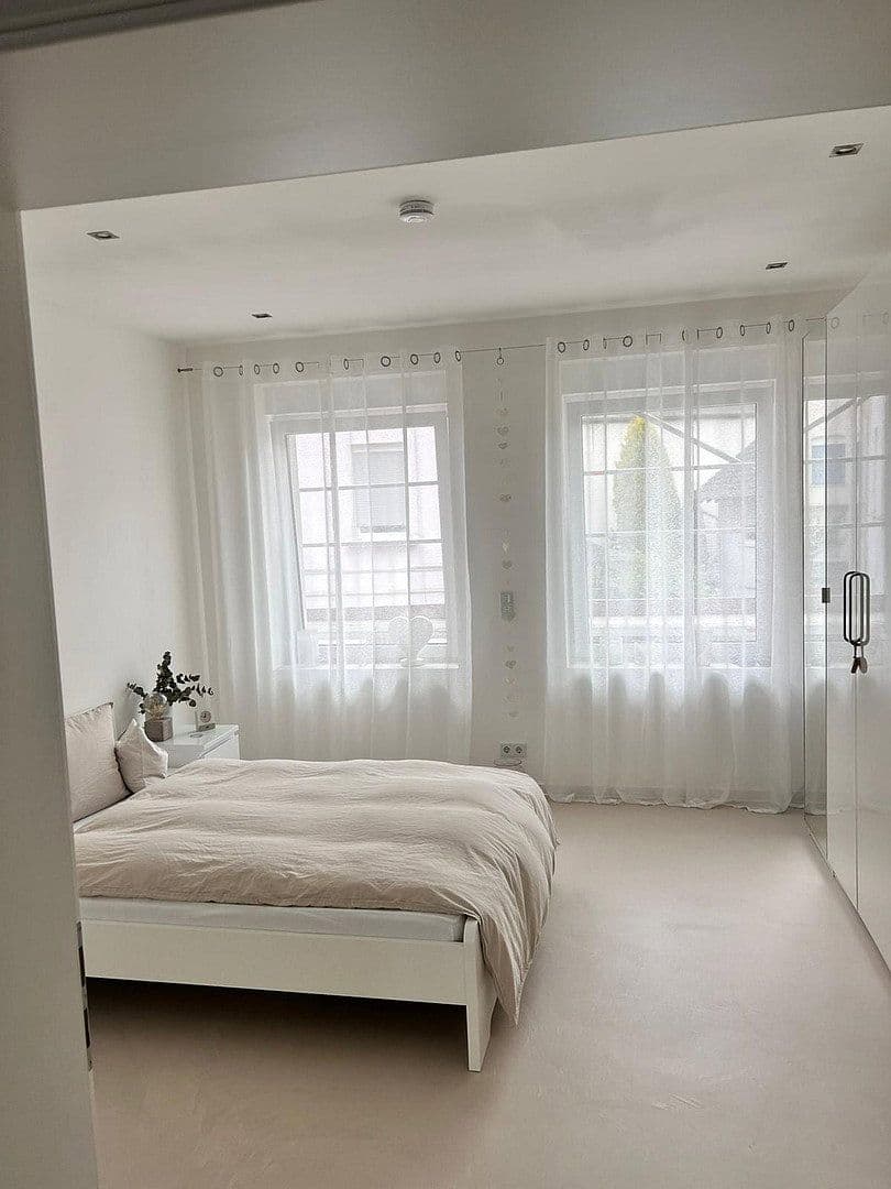 Pronájem bytu 3+1 98 m², Lohmühlenstraße 2, Lüdenscheid, Severní Porýní-Vestfálsko Pronájem bytu 3+1 98 m², Lohmühlenstraße 2, Lüdenscheid, Severní Porýní-Vestfálsko