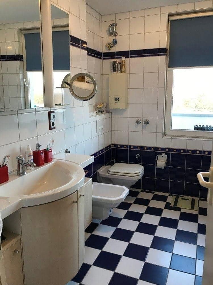 Prodej bytu 3+1 160 m², Uerdingerstrasse 421, Krefeld, Severní Porýní-Vestfálsko Prodej bytu 3+1 160 m², Uerdingerstrasse 421, Krefeld, Severní Porýní-Vestfálsko