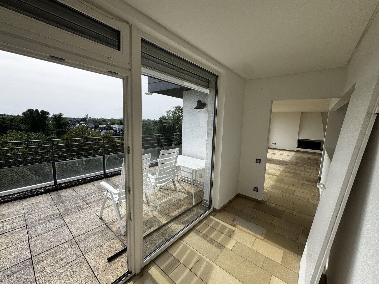 Prodej bytu 3+1 160 m², Uerdingerstrasse 421, Krefeld, Severní Porýní-Vestfálsko Prodej bytu 3+1 160 m², Uerdingerstrasse 421, Krefeld, Severní Porýní-Vestfálsko