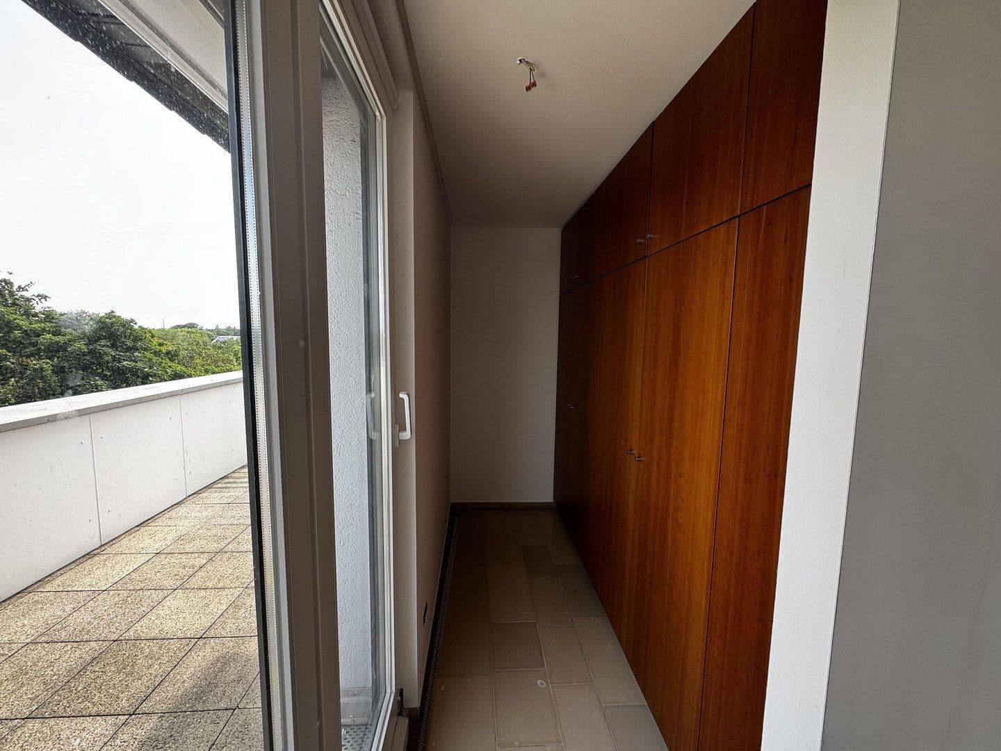 Prodej bytu 3+1 160 m², Uerdingerstrasse 421, Krefeld, Severní Porýní-Vestfálsko Prodej bytu 3+1 160 m², Uerdingerstrasse 421, Krefeld, Severní Porýní-Vestfálsko