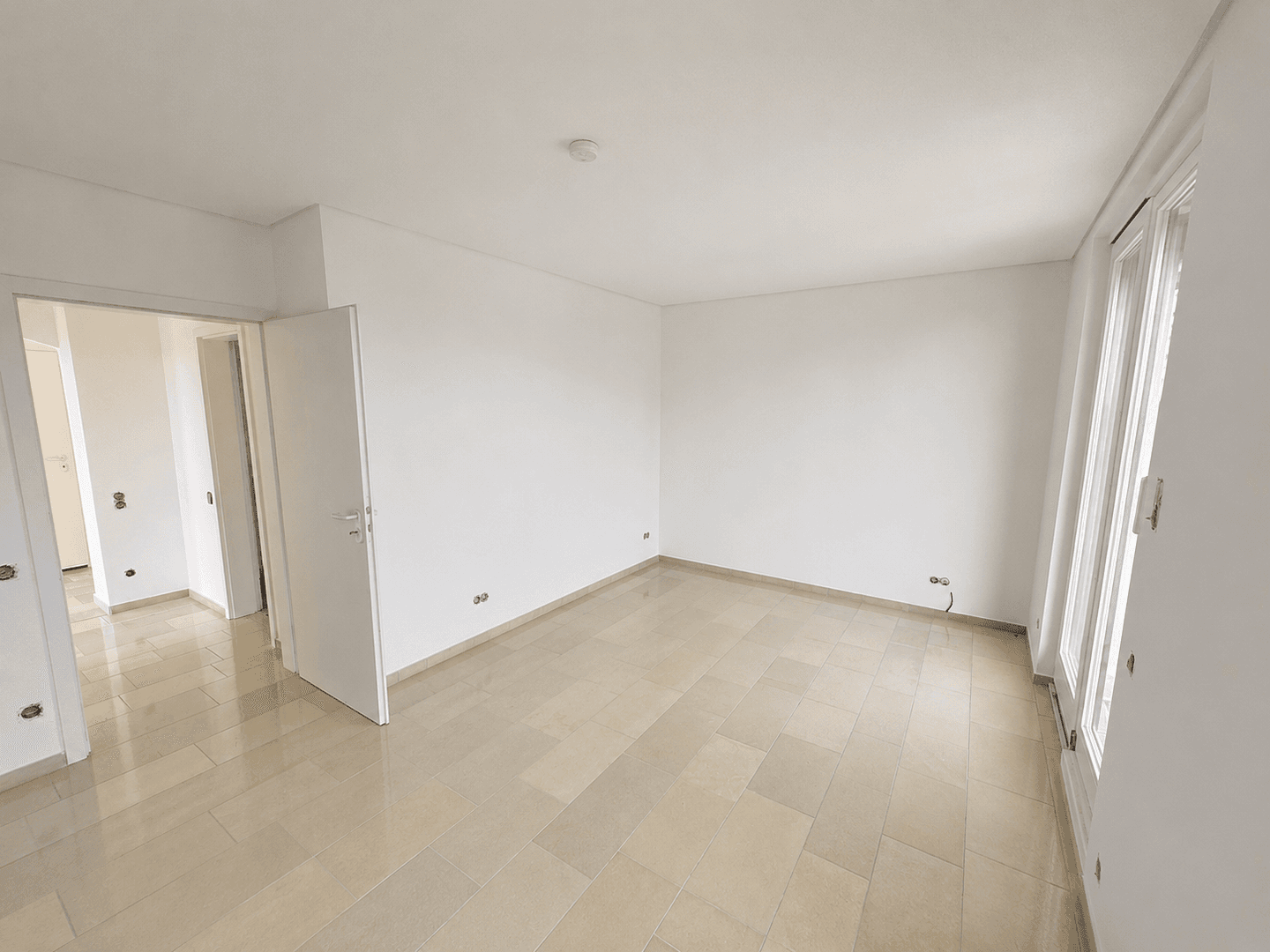 Prodej bytu 3+1 160 m², Uerdingerstrasse 421, Krefeld, Severní Porýní-Vestfálsko Prodej bytu 3+1 160 m², Uerdingerstrasse 421, Krefeld, Severní Porýní-Vestfálsko