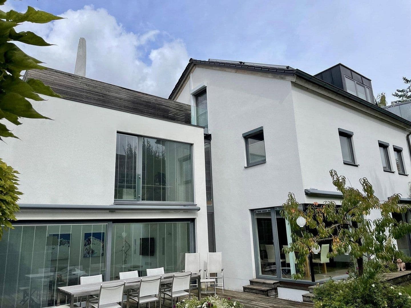 Prodej domu 220 m², pozemek 430 m², Regensbsurg, Bavorsko Prodej domu 220 m², pozemek 430 m², Regensbsurg, Bavorsko
