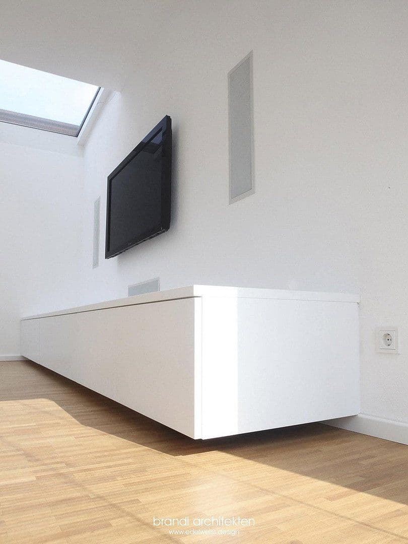 Prodej domu 220 m², pozemek 430 m², Regensbsurg, Bavorsko Prodej domu 220 m², pozemek 430 m², Regensbsurg, Bavorsko