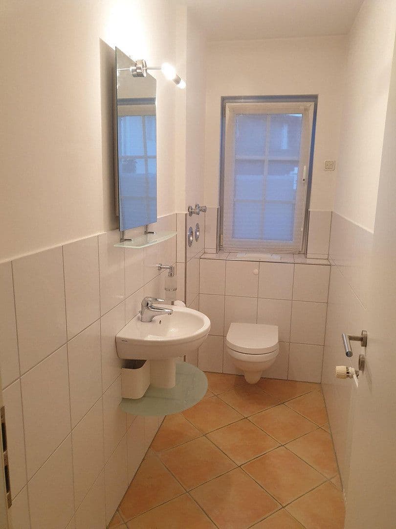 Pronájem bytu 3+1 93 m², Heusenstamm, Hessen Pronájem bytu 3+1 93 m², Heusenstamm, Hessen