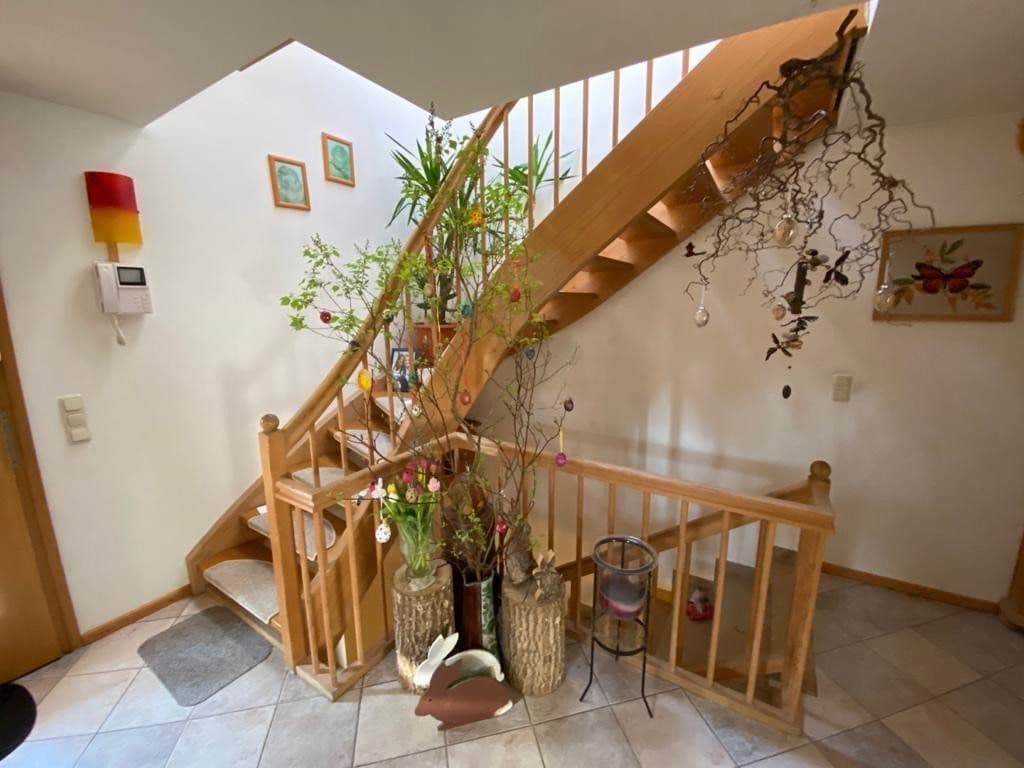 Prodej domu 218 m², pozemek 496 m², Adalbert-Stifter-Ring 9, Schäftlarn, Bavorsko Prodej domu 218 m², pozemek 496 m², Adalbert-Stifter-Ring 9, Schäftlarn, Bavorsko