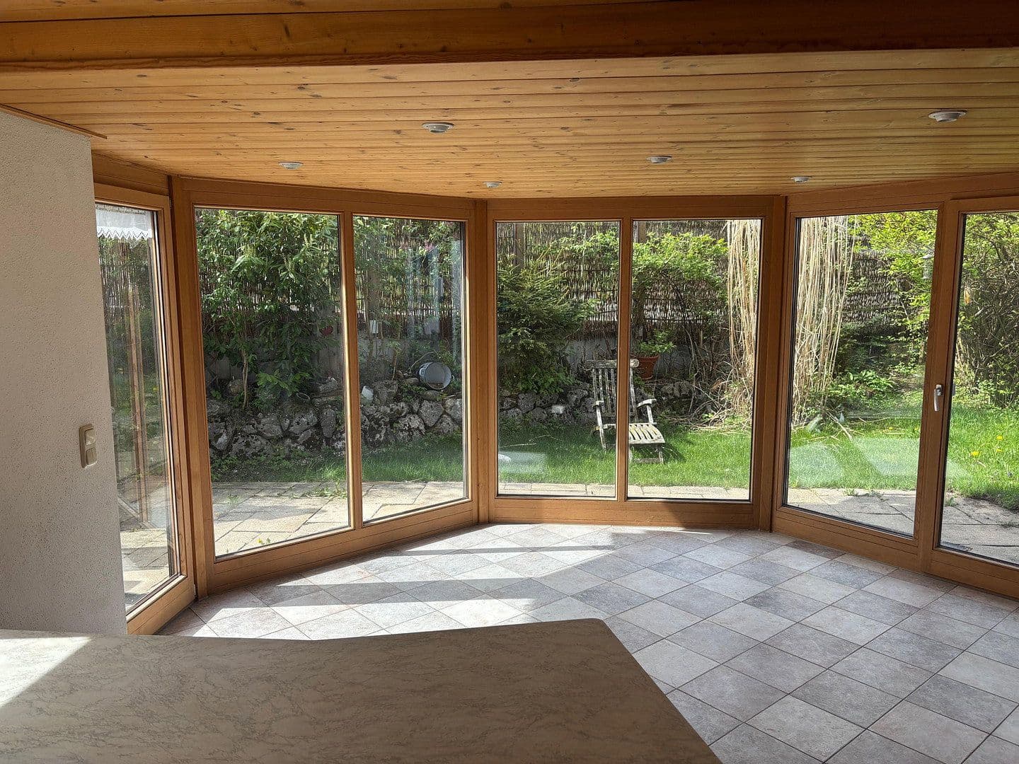 Prodej domu 218 m², pozemek 496 m², Adalbert-Stifter-Ring 9, Schäftlarn, Bavorsko Prodej domu 218 m², pozemek 496 m², Adalbert-Stifter-Ring 9, Schäftlarn, Bavorsko