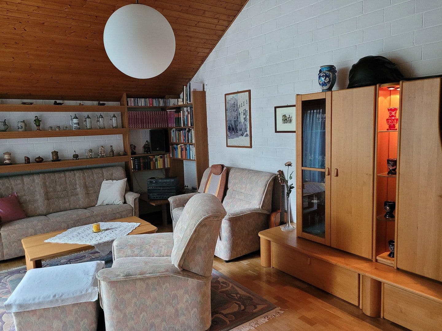 Prodej domu 120 m², pozemek 555 m², Groß-Umstadt, Hessen Prodej domu 120 m², pozemek 555 m², Groß-Umstadt, Hessen