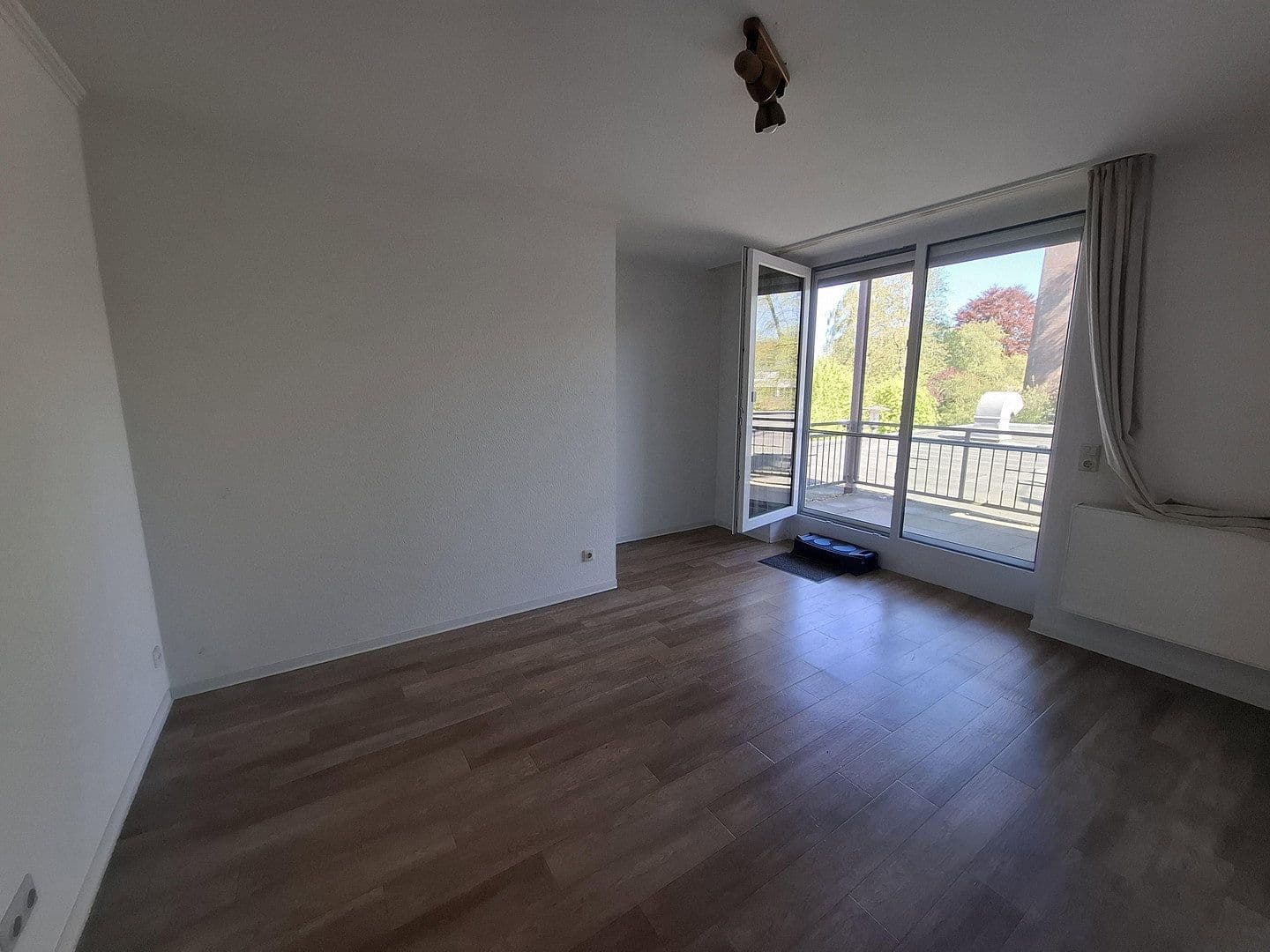 Prodej bytu 3+1 101 m², Bad Zwischenahn, Dolní Sasko Prodej bytu 3+1 101 m², Bad Zwischenahn, Dolní Sasko