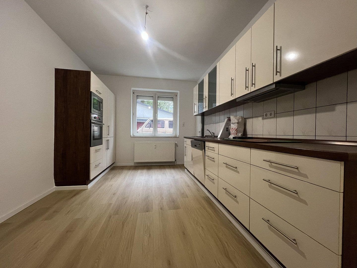 Pronájem bytu 2+1 55 m², Essen, Severní Porýní-Vestfálsko Pronájem bytu 2+1 55 m², Essen, Severní Porýní-Vestfálsko