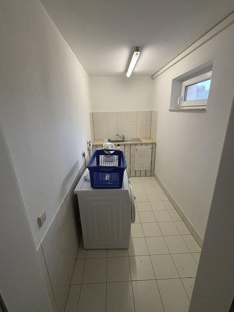 Prodej domu 336 m², pozemek 655 m², Einbeck, Dolní Sasko Prodej domu 336 m², pozemek 655 m², Einbeck, Dolní Sasko