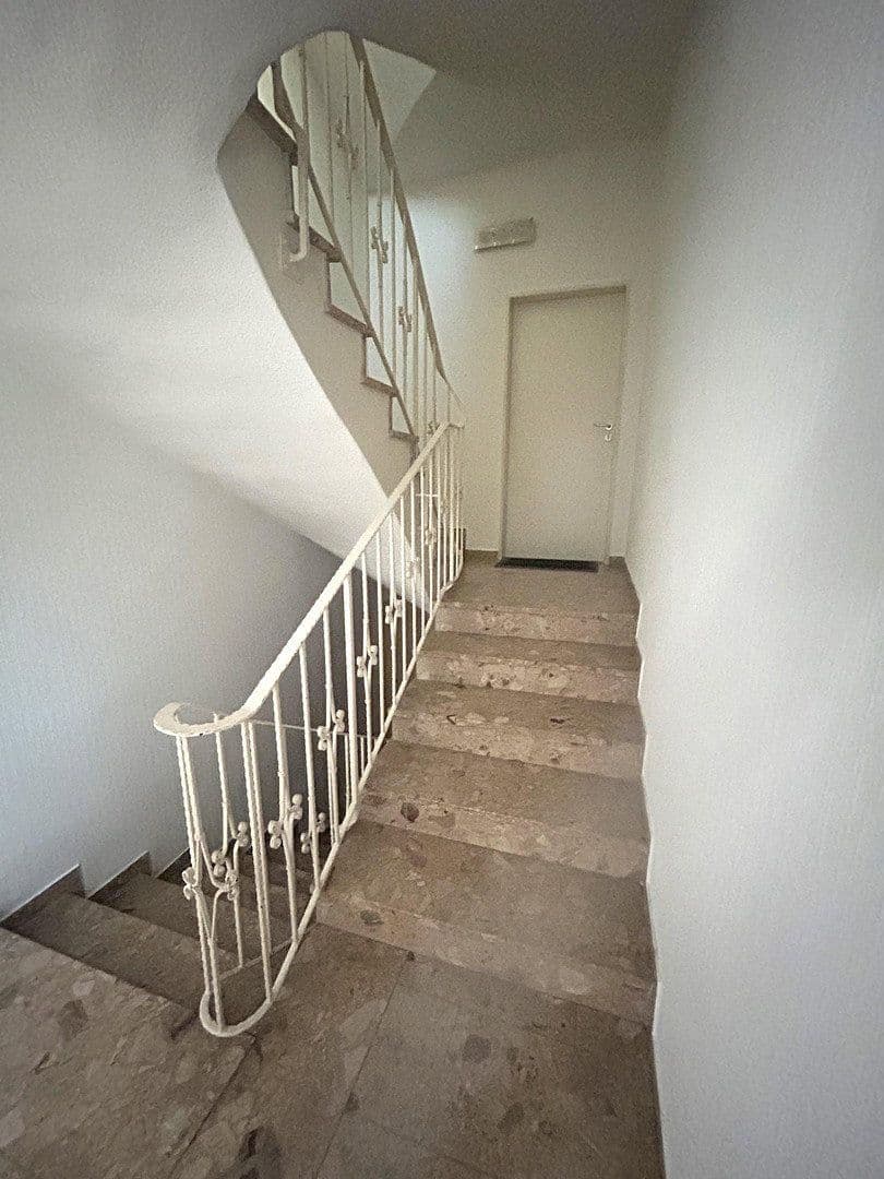 Prodej domu 410 m², pozemek 1.043 m², Bruchsal, Bádensko-Württembersko Prodej domu 410 m², pozemek 1.043 m², Bruchsal, Bádensko-Württembersko