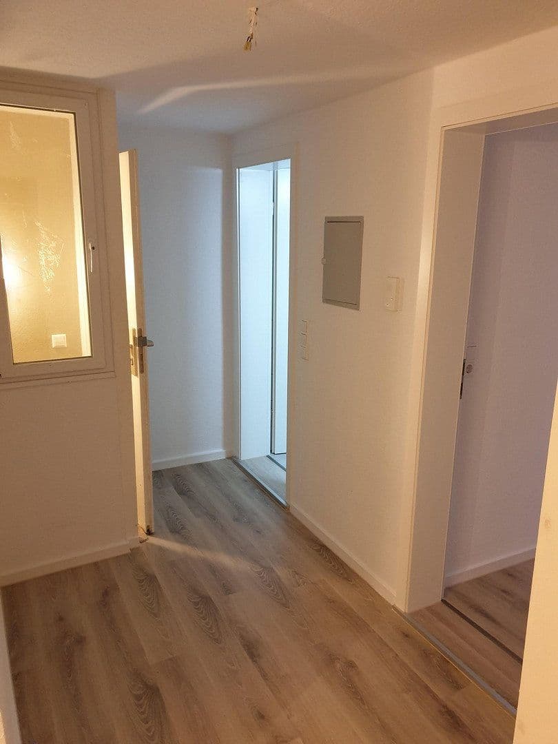 Pronájem bytu 3+1 77 m², Königstrasse 81, Rottenburg am Neckar, Bádensko-Württembersko Pronájem bytu 3+1 77 m², Königstrasse 81, Rottenburg am Neckar, Bádensko-Württembersko