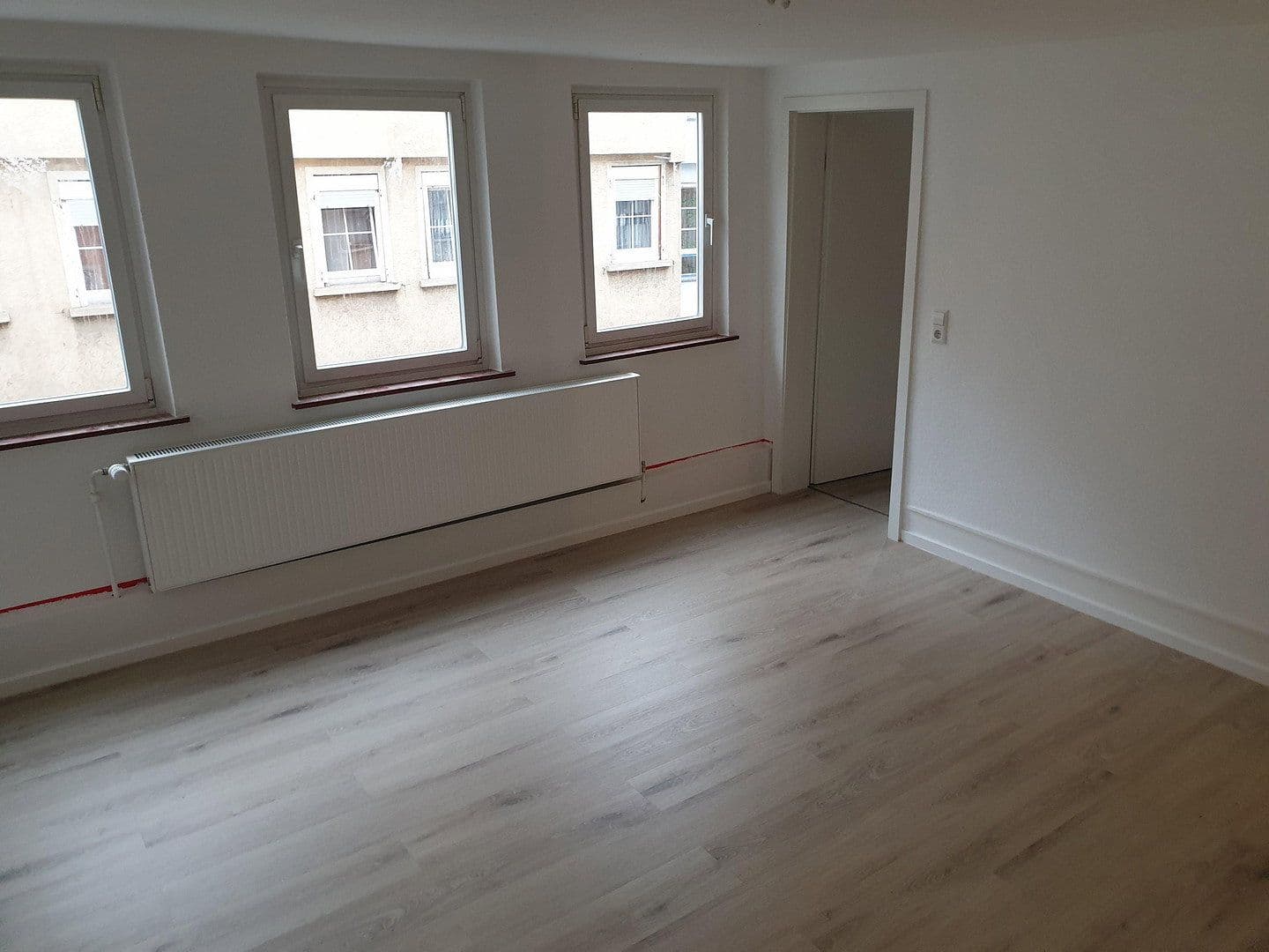 Pronájem bytu 3+1 77 m², Königstrasse 81, Rottenburg am Neckar, Bádensko-Württembersko Pronájem bytu 3+1 77 m², Königstrasse 81, Rottenburg am Neckar, Bádensko-Württembersko
