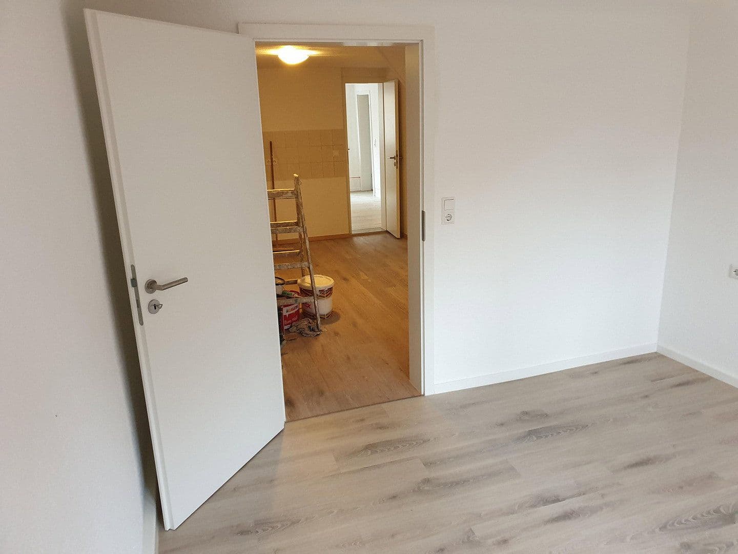 Pronájem bytu 3+1 77 m², Königstrasse 81, Rottenburg am Neckar, Bádensko-Württembersko Pronájem bytu 3+1 77 m², Königstrasse 81, Rottenburg am Neckar, Bádensko-Württembersko