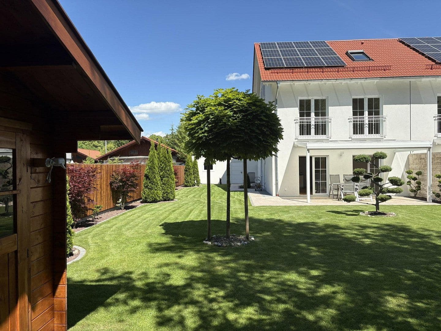 Prodej domu 165 m², pozemek 500 m², Brunnthal, Bavorsko Prodej domu 165 m², pozemek 500 m², Brunnthal, Bavorsko