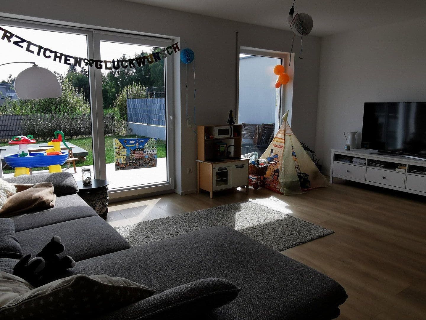 Pronájem domu 146 m², pozemek 266 m², Ellwangen (Jagst), Bádensko-Württembersko Pronájem domu 146 m², pozemek 266 m², Ellwangen (Jagst), Bádensko-Württembersko