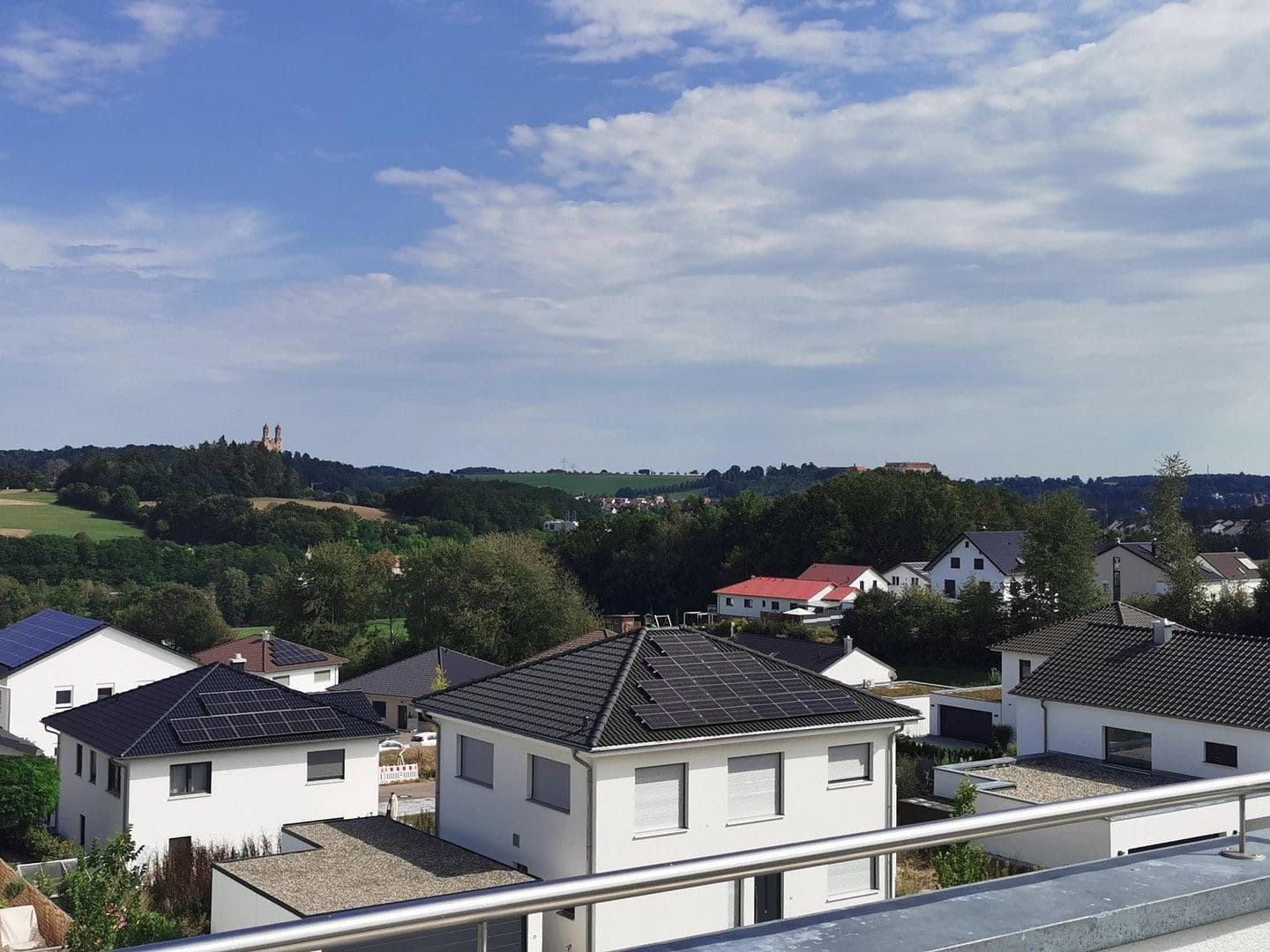 Pronájem domu 146 m², pozemek 266 m², Ellwangen (Jagst), Bádensko-Württembersko Pronájem domu 146 m², pozemek 266 m², Ellwangen (Jagst), Bádensko-Württembersko