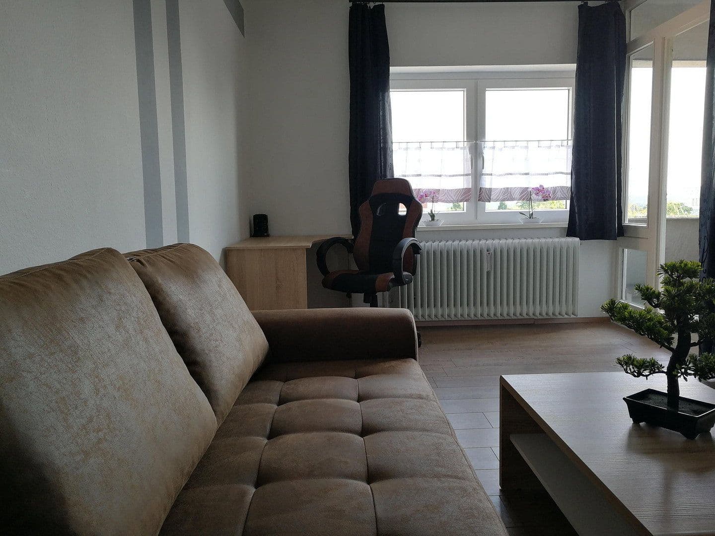 Pronájem bytu 1+kk 42 m², Dresdener Ring 11, Wolfsburg, Dolní Sasko Pronájem bytu 1+kk 42 m², Dresdener Ring 11, Wolfsburg, Dolní Sasko