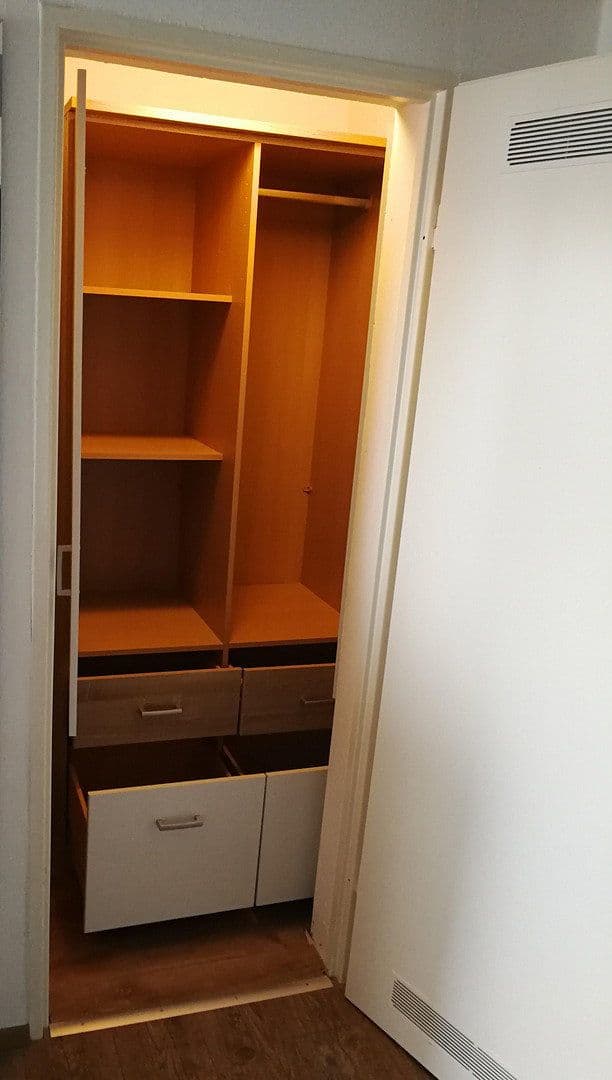 Pronájem bytu 1+kk 42 m², Dresdener Ring 11, Wolfsburg, Dolní Sasko Pronájem bytu 1+kk 42 m², Dresdener Ring 11, Wolfsburg, Dolní Sasko