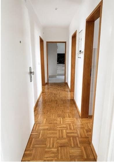 Pronájem bytu 3+1 67 m², Obertshausen, Hessen Pronájem bytu 3+1 67 m², Obertshausen, Hessen
