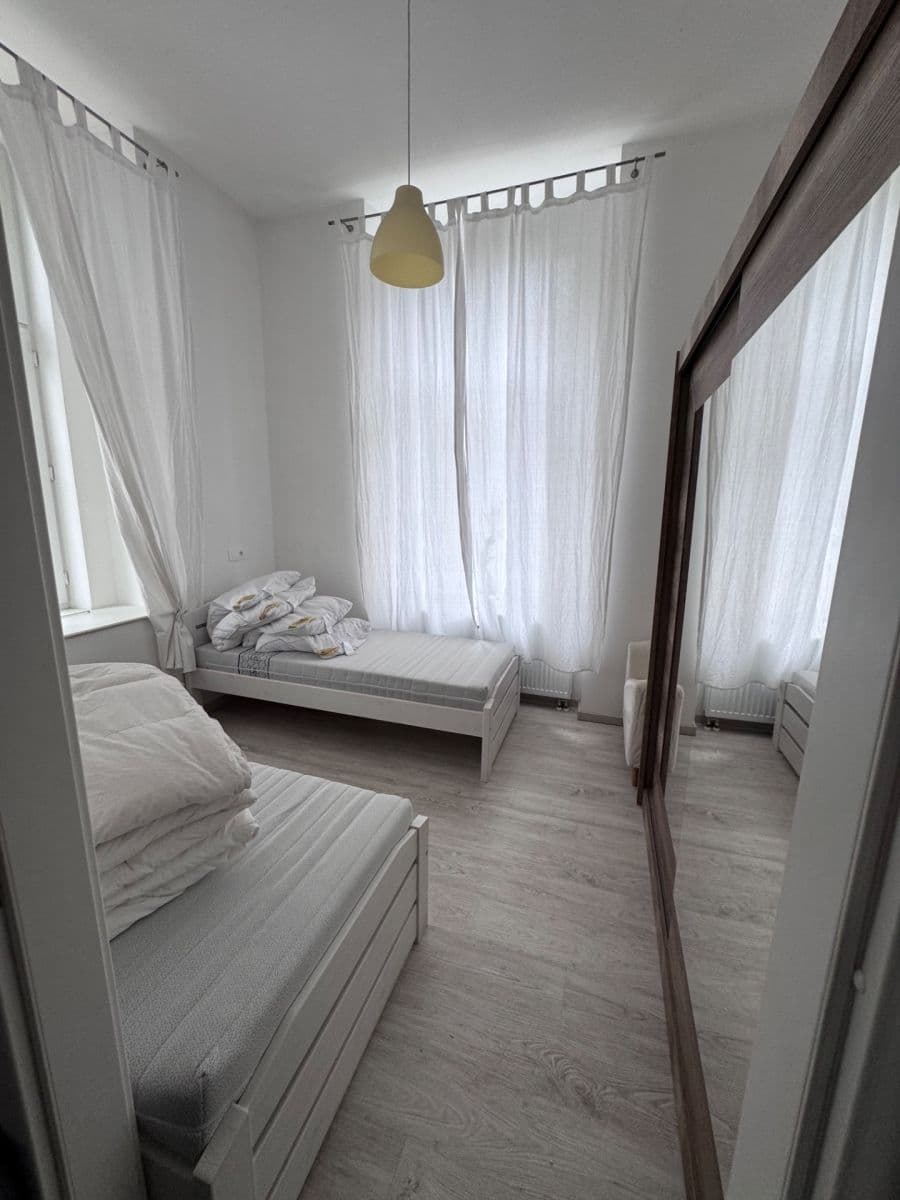 Pronájem bytu 2+kk 33 m², Vrchlického, Teplice, Ústecký kraj Pronájem bytu 2+kk 33 m², Vrchlického, Teplice, Ústecký kraj