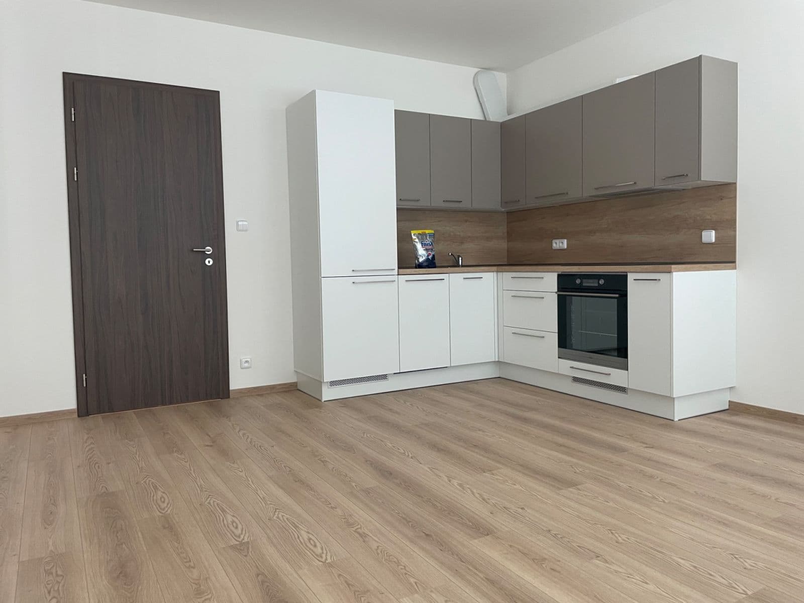 Pronájem bytu 2+kk 52 m², Ondrákové, Praha, Praha Pronájem bytu 2+kk 52 m², Ondrákové, Praha, Praha