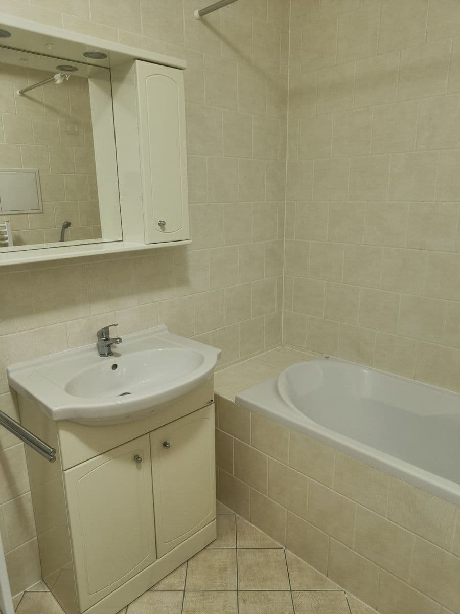 Pronájem bytu 3+kk 73 m², Radyňská, Plzeň, Plzeňský kraj Pronájem bytu 3+kk 73 m², Radyňská, Plzeň, Plzeňský kraj