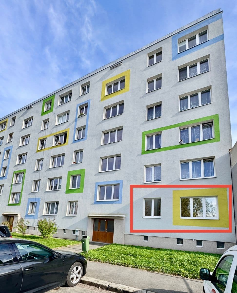 Prodej bytu 3+1 66 m², Pod Hůrkou, Klatovy, Plzeňský kraj Prodej bytu 3+1 66 m², Pod Hůrkou, Klatovy, Plzeňský kraj