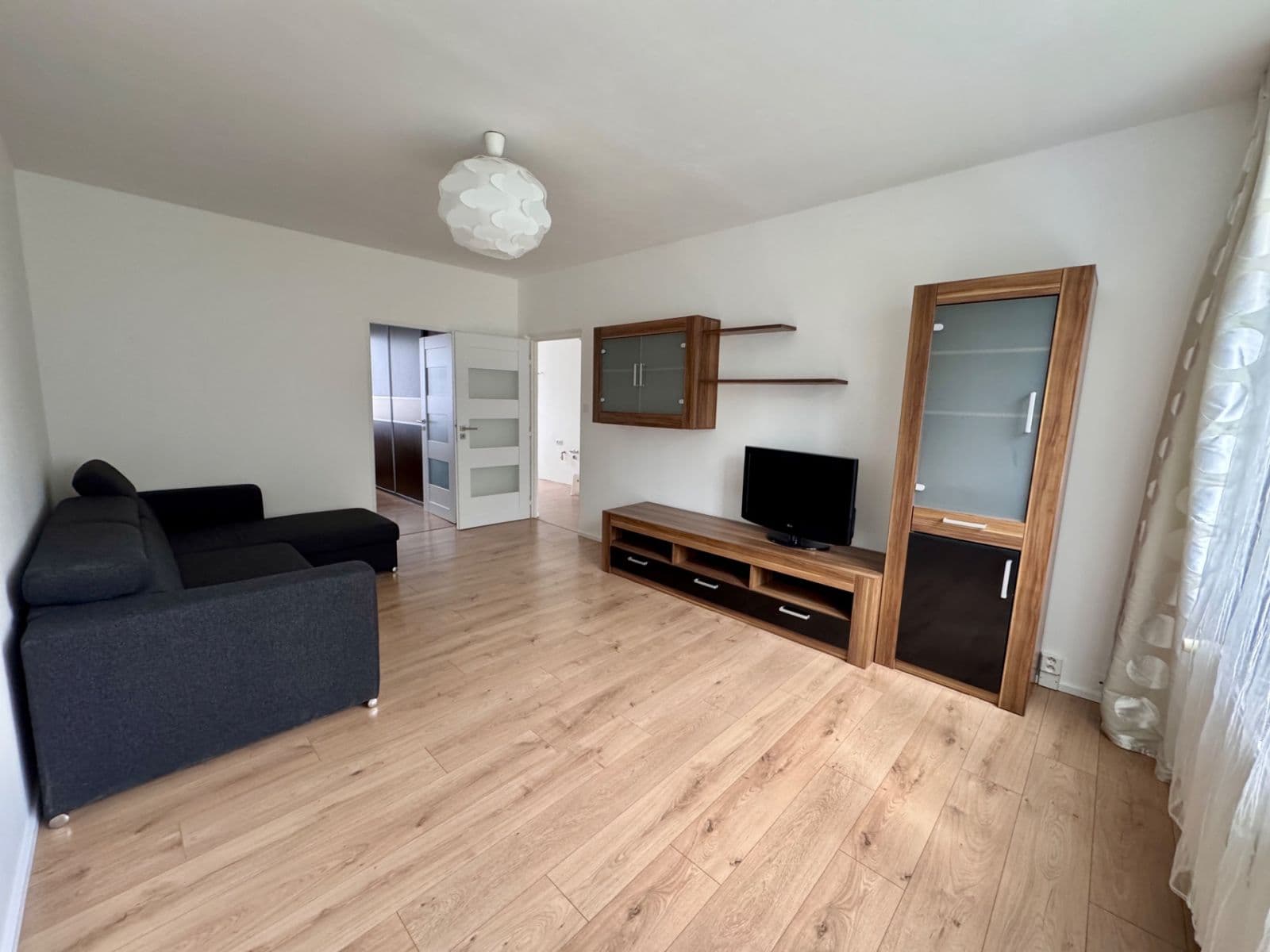 Prodej bytu 3+1 66 m², Pod Hůrkou, Klatovy, Plzeňský kraj Prodej bytu 3+1 66 m², Pod Hůrkou, Klatovy, Plzeňský kraj