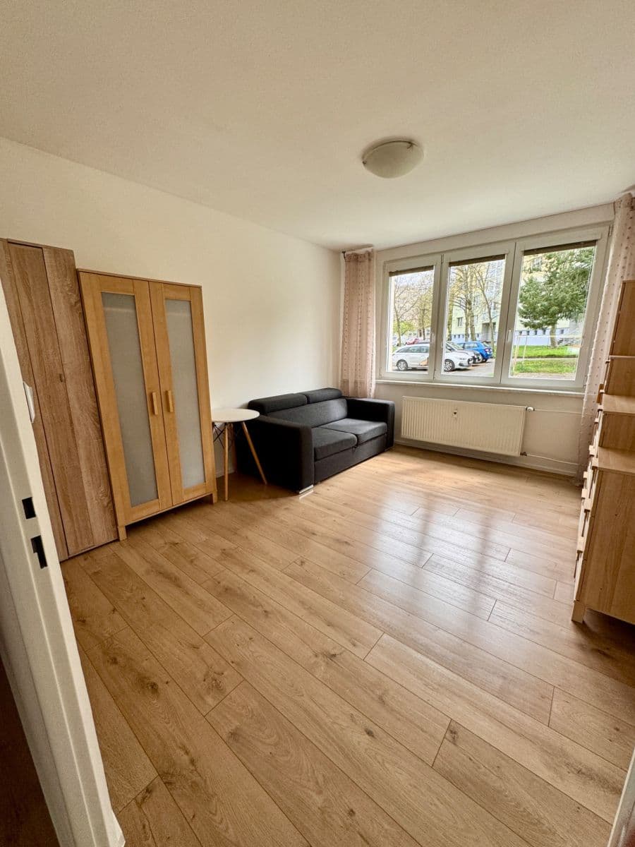 Prodej bytu 3+1 66 m², Pod Hůrkou, Klatovy, Plzeňský kraj Prodej bytu 3+1 66 m², Pod Hůrkou, Klatovy, Plzeňský kraj