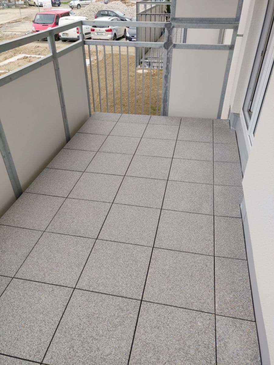 Pronájem bytu 1+kk 32 m², Zahrádky, Uherské Hradiště, Zlínský kraj Pronájem bytu 1+kk 32 m², Zahrádky, Uherské Hradiště, Zlínský kraj