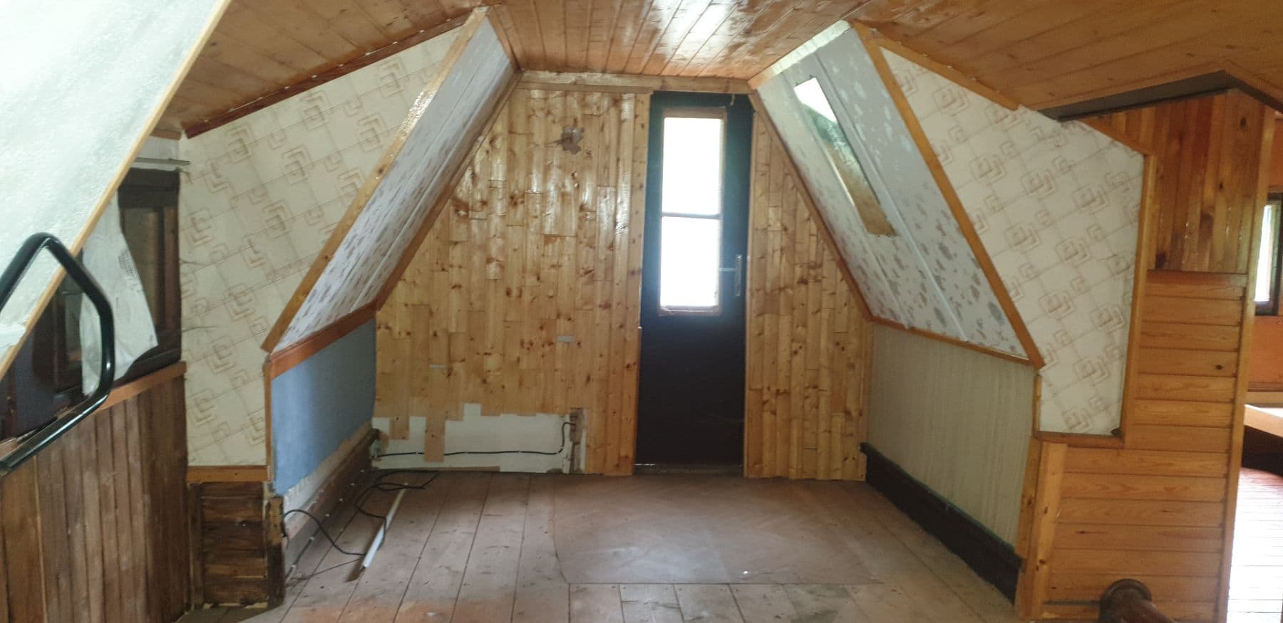 Prodej chaty, chalupy 70 m², pozemek 446 m², Čisovice, Středočeský kraj Prodej chaty, chalupy 70 m², pozemek 446 m², Čisovice, Středočeský kraj