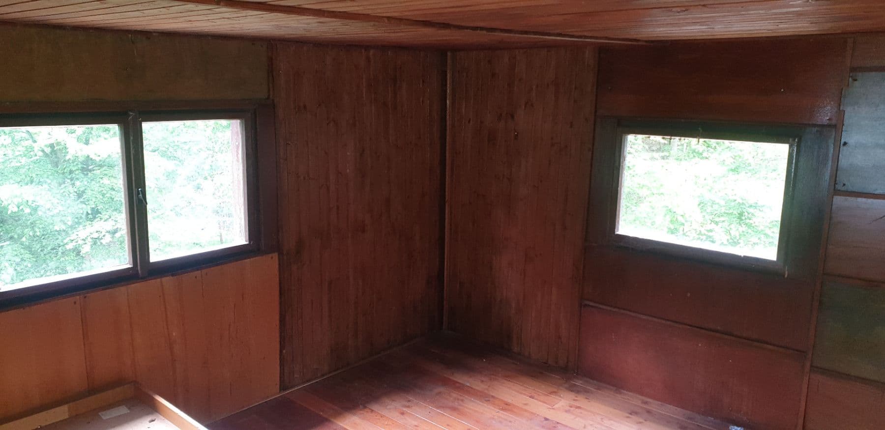 Prodej chaty, chalupy 70 m², pozemek 446 m², Čisovice, Středočeský kraj Prodej chaty, chalupy 70 m², pozemek 446 m², Čisovice, Středočeský kraj