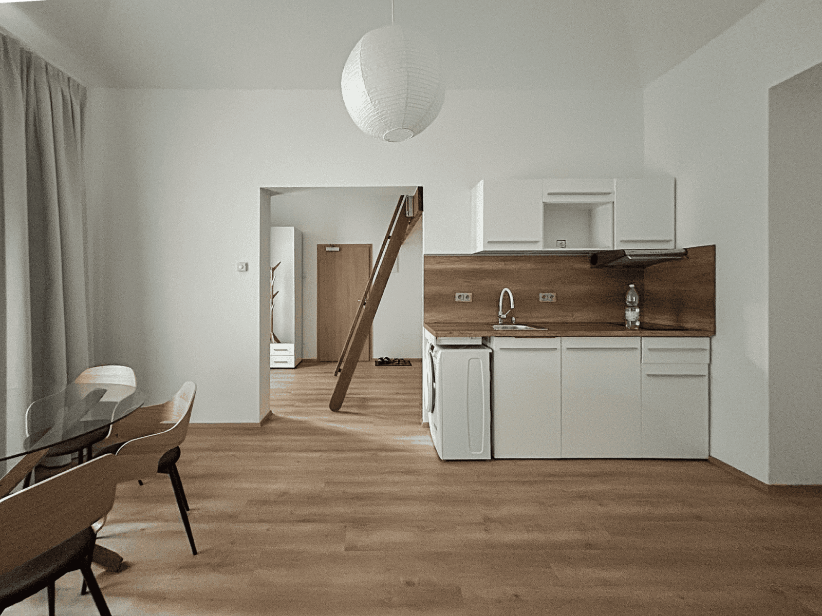 Pronájem bytu 1+1 41 m², Sokolská, Praha, Praha Pronájem bytu 1+1 41 m², Sokolská, Praha, Praha