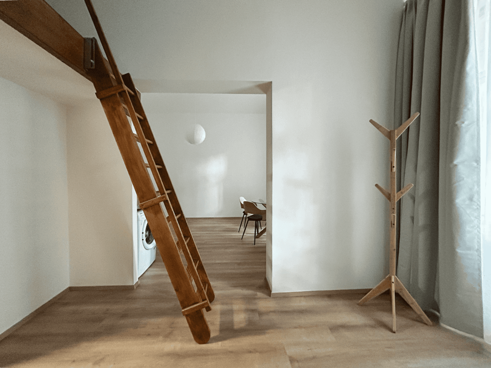 Pronájem bytu 1+1 41 m², Sokolská, Praha, Praha Pronájem bytu 1+1 41 m², Sokolská, Praha, Praha