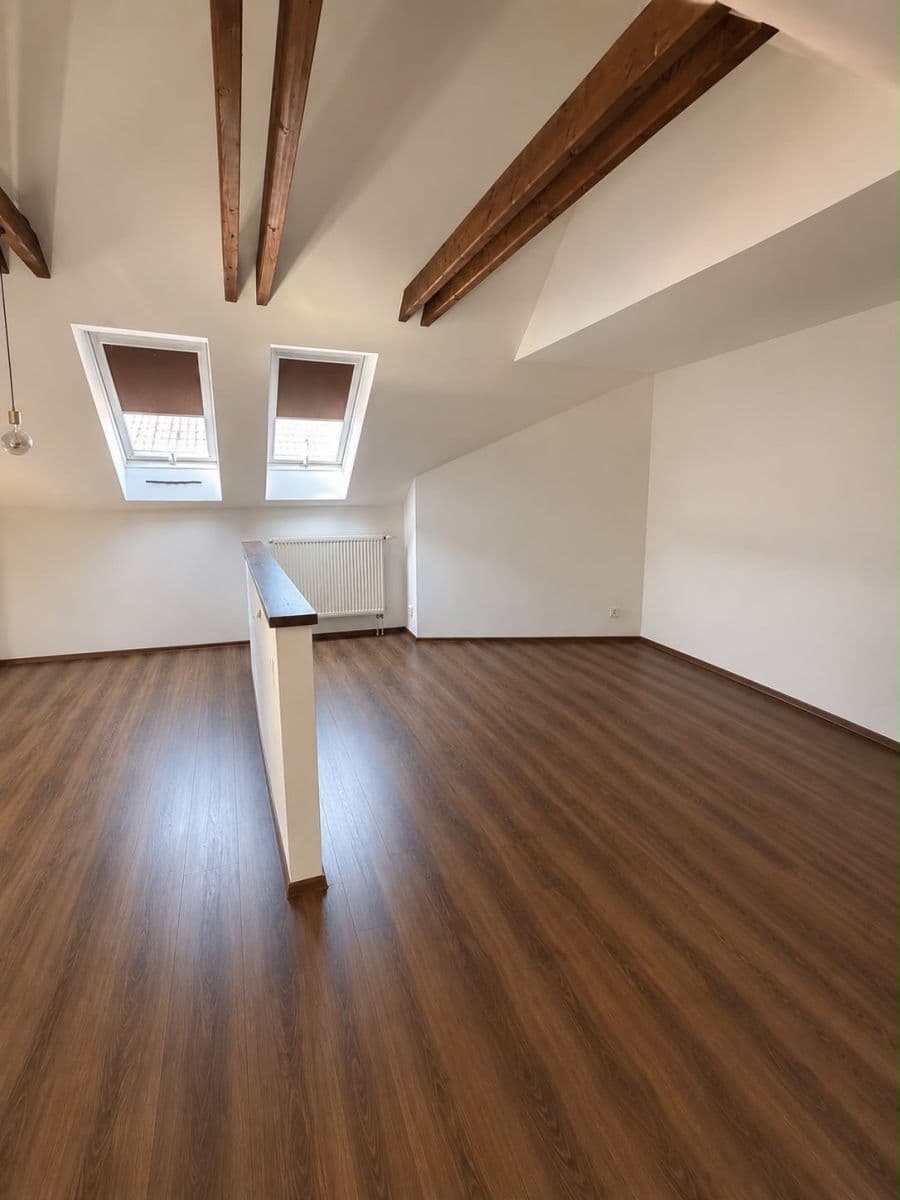 Pronájem bytu 3+kk 95 m², Kutnohorská, Praha, Praha Pronájem bytu 3+kk 95 m², Kutnohorská, Praha, Praha