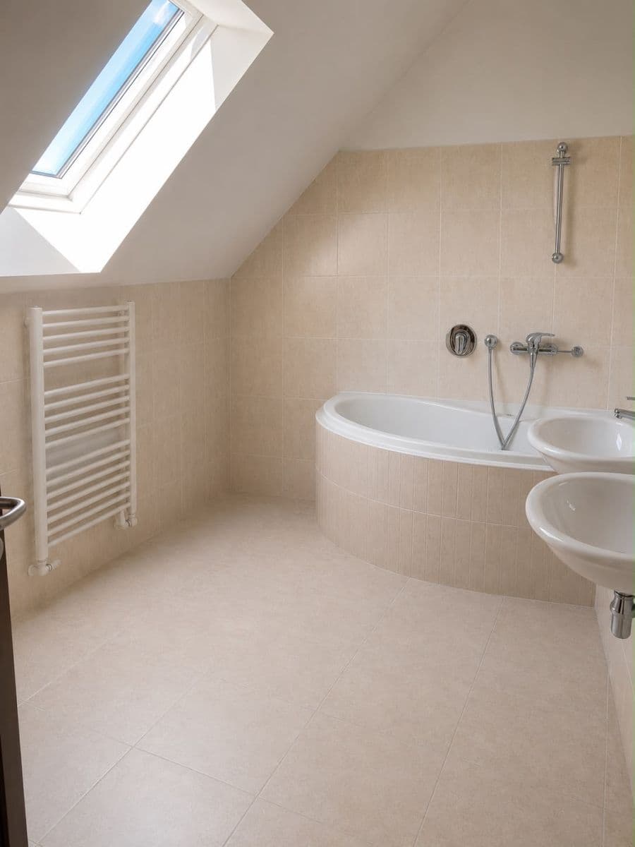 Pronájem bytu 3+kk 95 m², Kutnohorská, Praha, Praha Pronájem bytu 3+kk 95 m², Kutnohorská, Praha, Praha
