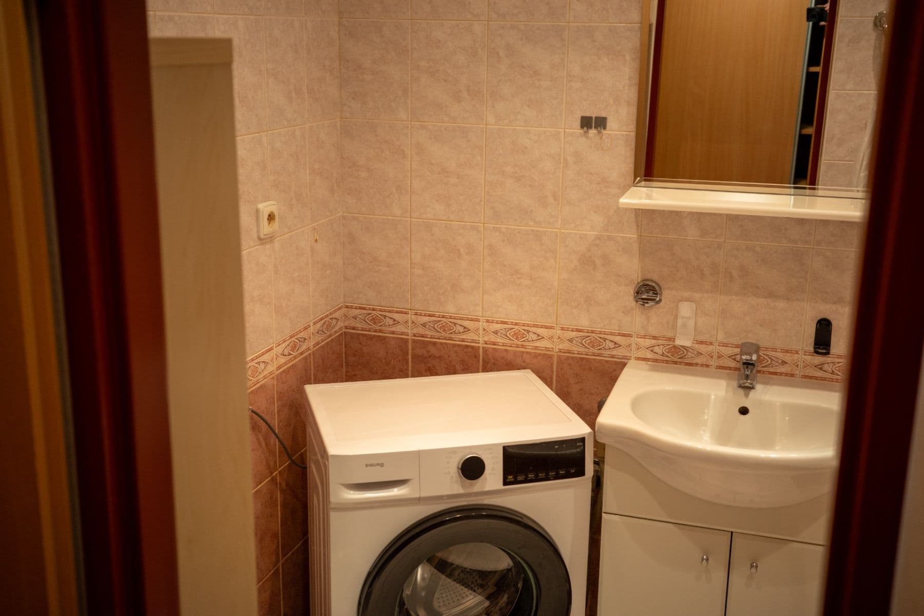 Pronájem bytu 2+1 68 m², U Pramene, Praha, Praha Pronájem bytu 2+1 68 m², U Pramene, Praha, Praha
