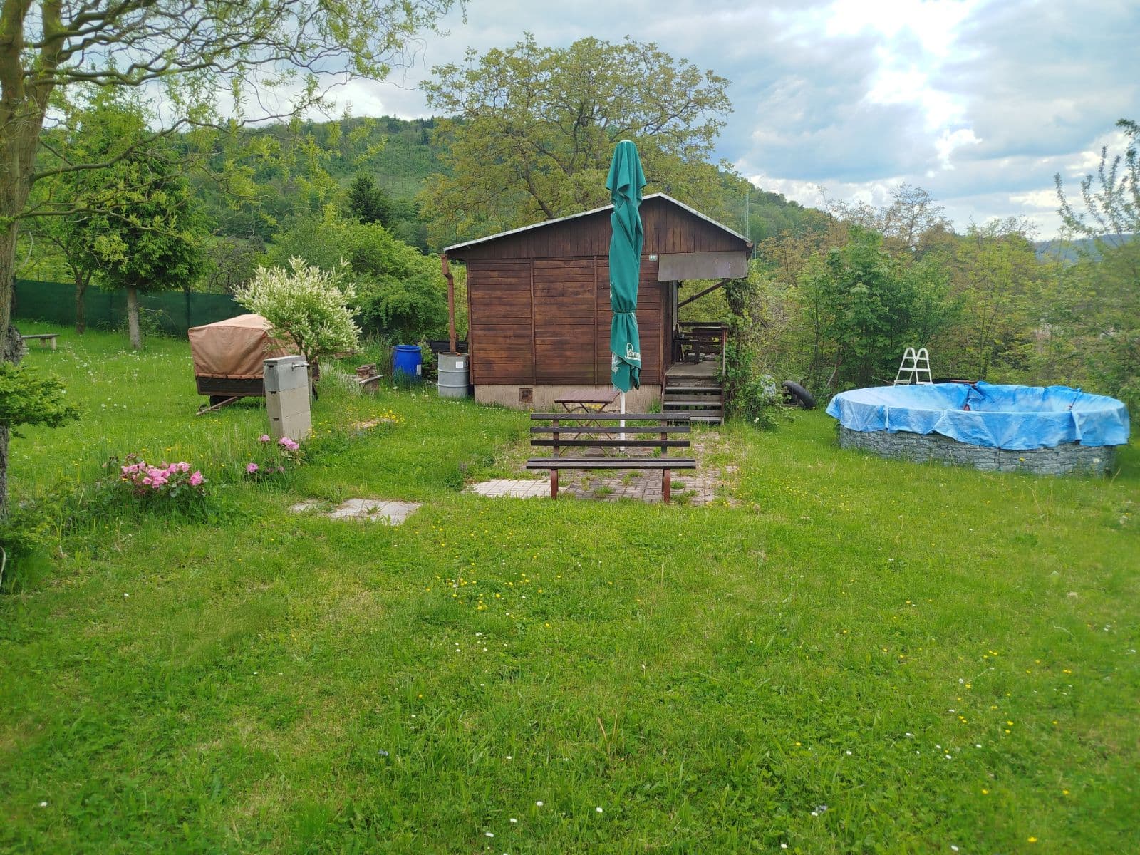 Prodej chaty, chalupy 25 m², pozemek 400 m², Děčín, Ústecký kraj Prodej chaty, chalupy 25 m², pozemek 400 m², Děčín, Ústecký kraj